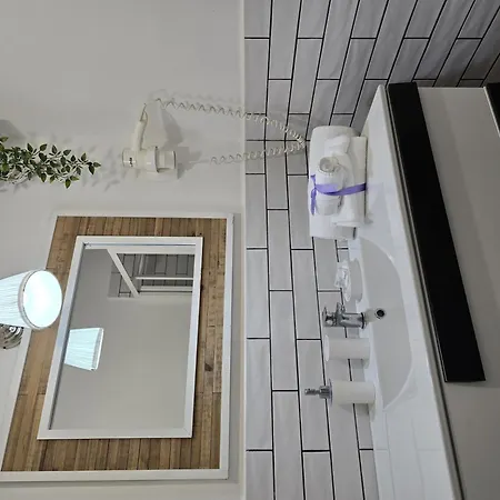 בית הארחה Il Mare Di Roma Luxury 4*