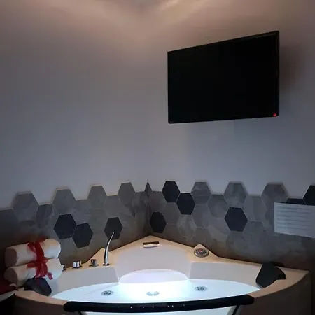 בית הארחה Il Mare Di Roma Luxury 4*