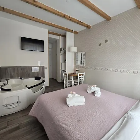 Il Mare Di Roma Luxury 4* 丽都迪奥斯蒂亚